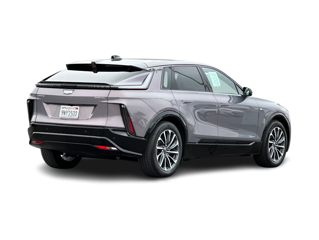 Thumbnail: 2024 Cadillac Lyriq - 17
