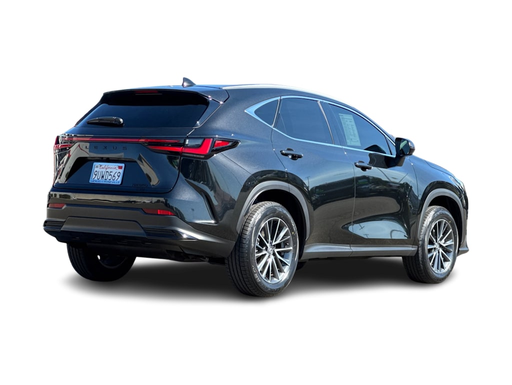 Thumbnail: 2025 Lexus ES - 17