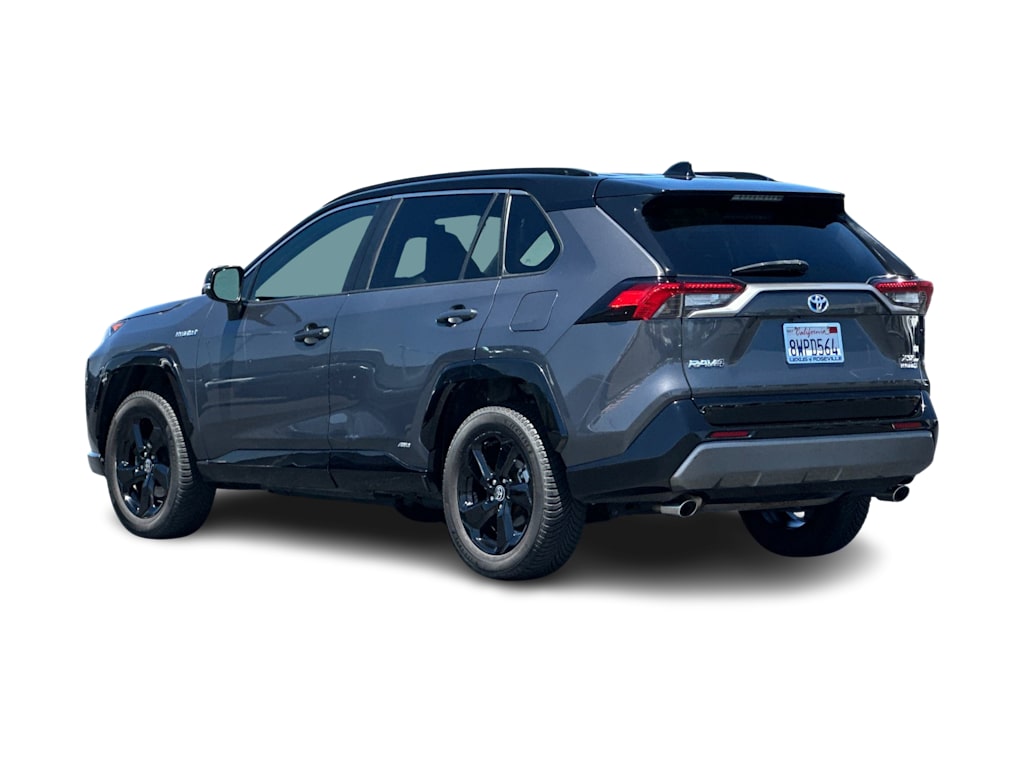 Thumbnail: 2021 Toyota RAV4 - 4