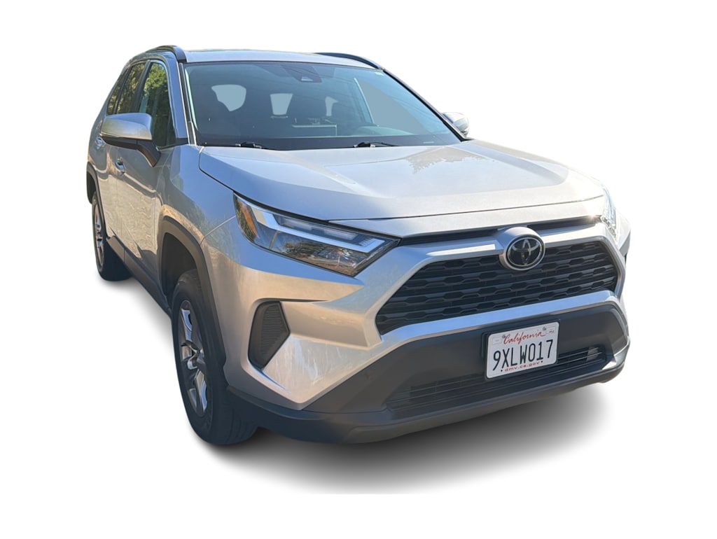 Thumbnail: 2022 Toyota RAV4 - 9
