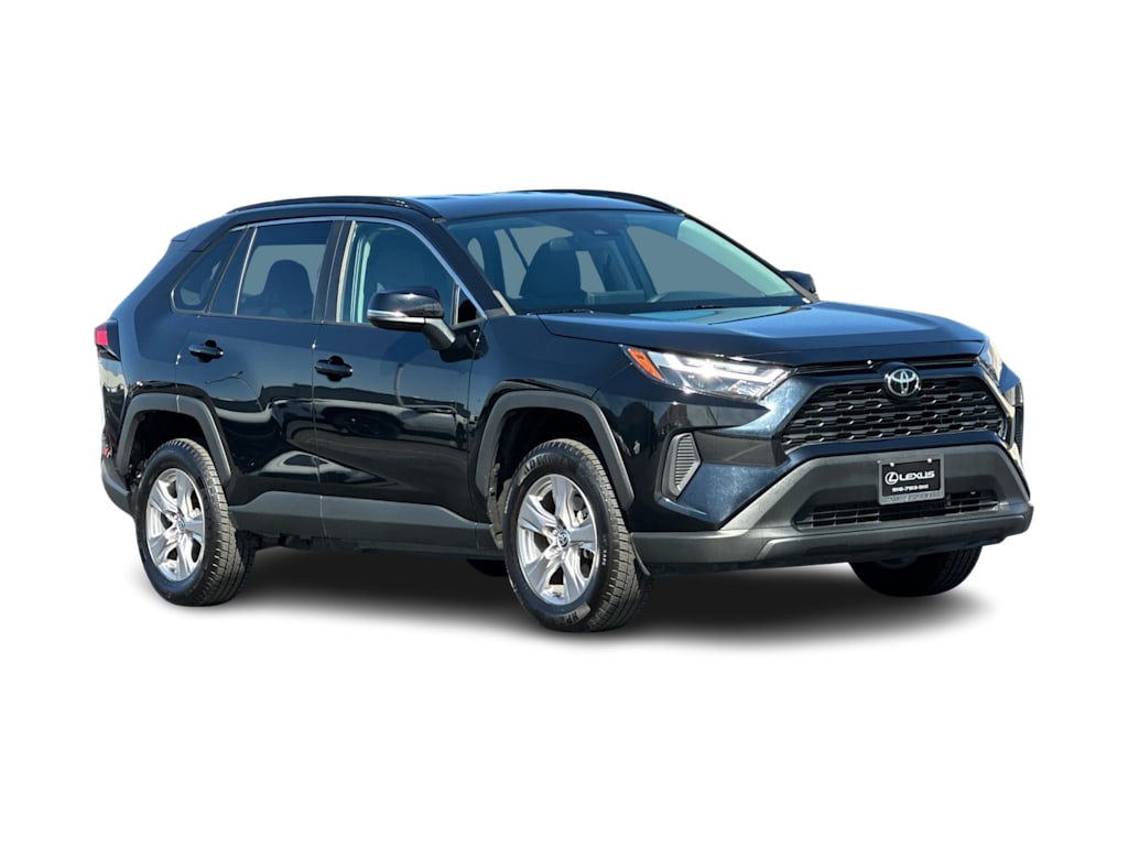 Thumbnail: 2022 Toyota RAV4 - 20