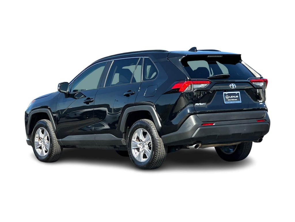 Thumbnail: 2022 Toyota RAV4 - 4