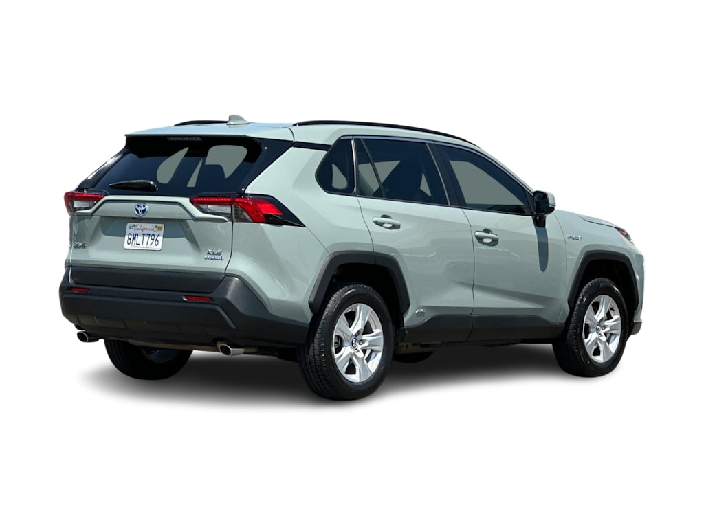 Thumbnail: 2020 Toyota RAV4 - 18