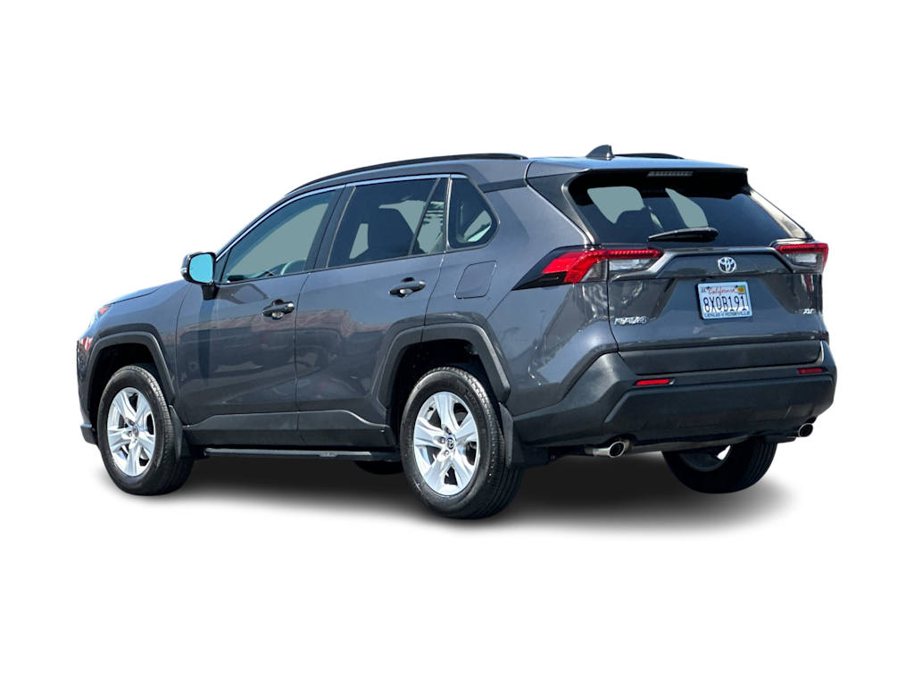 Thumbnail: 2021 Toyota RAV4 - 4