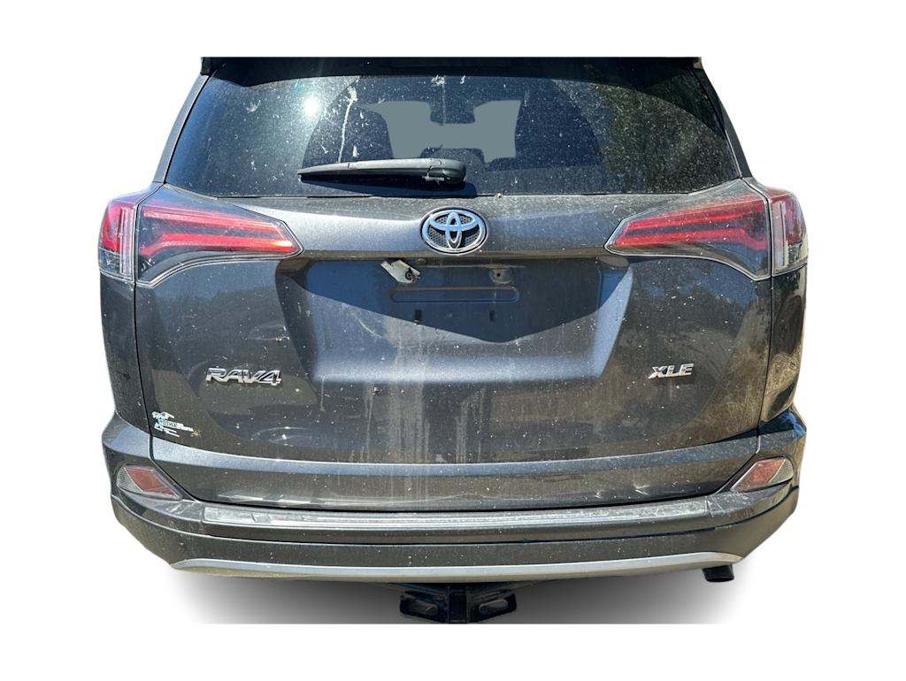 Thumbnail: 2018 Toyota RAV4 - 16
