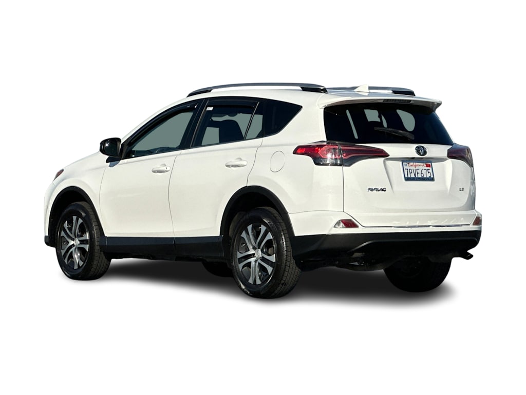 Thumbnail: 2016 Toyota RAV4 - 4