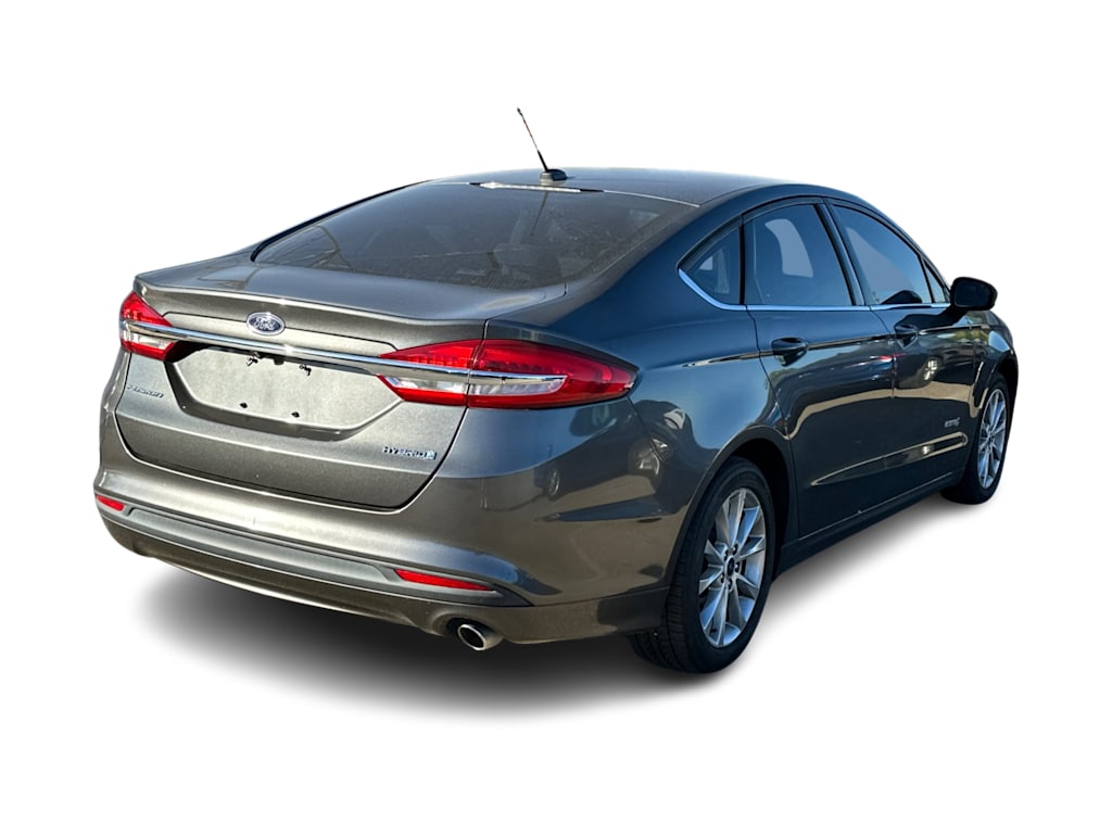 Thumbnail: 2017 Ford Fusion - 9
