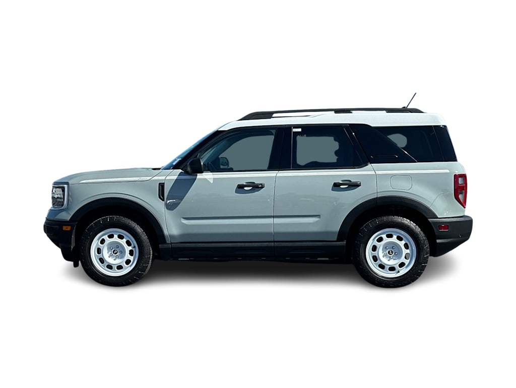 Thumbnail: 2023 Ford Bronco Sport - 3