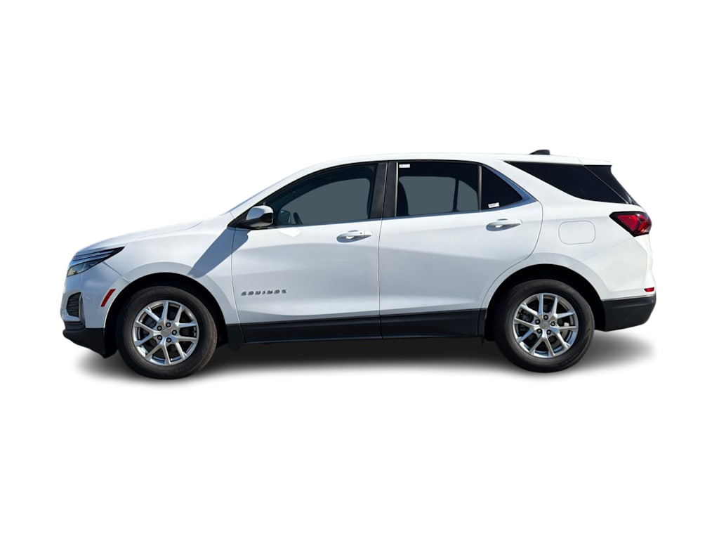 Thumbnail: 2022 Chevrolet Equinox - 3