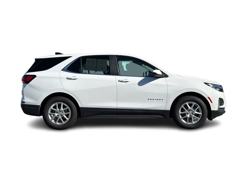 Thumbnail: 2022 Chevrolet Equinox - 21