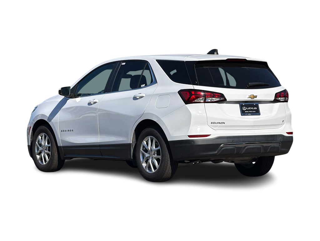 Thumbnail: 2022 Chevrolet Equinox - 4