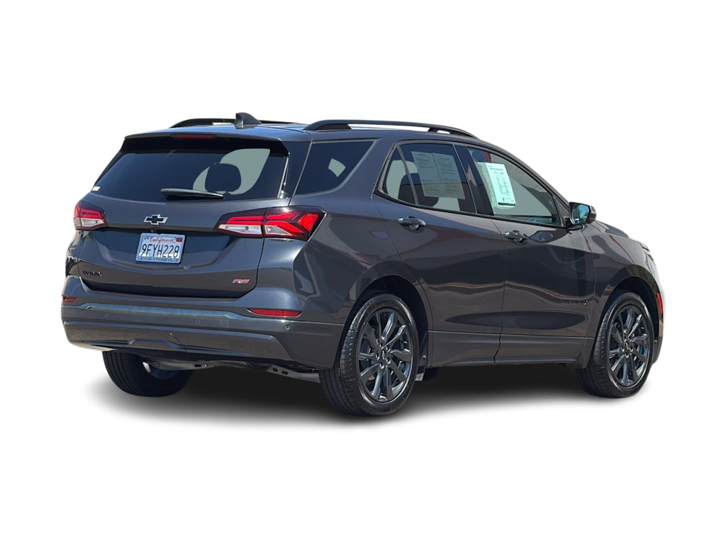 Thumbnail: 2022 Chevrolet Equinox - 18