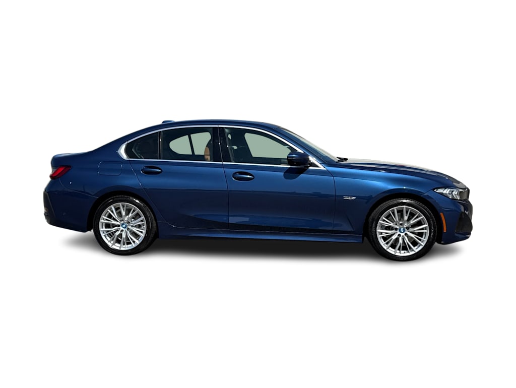 Thumbnail: 2023 BMW 3 Series - 19