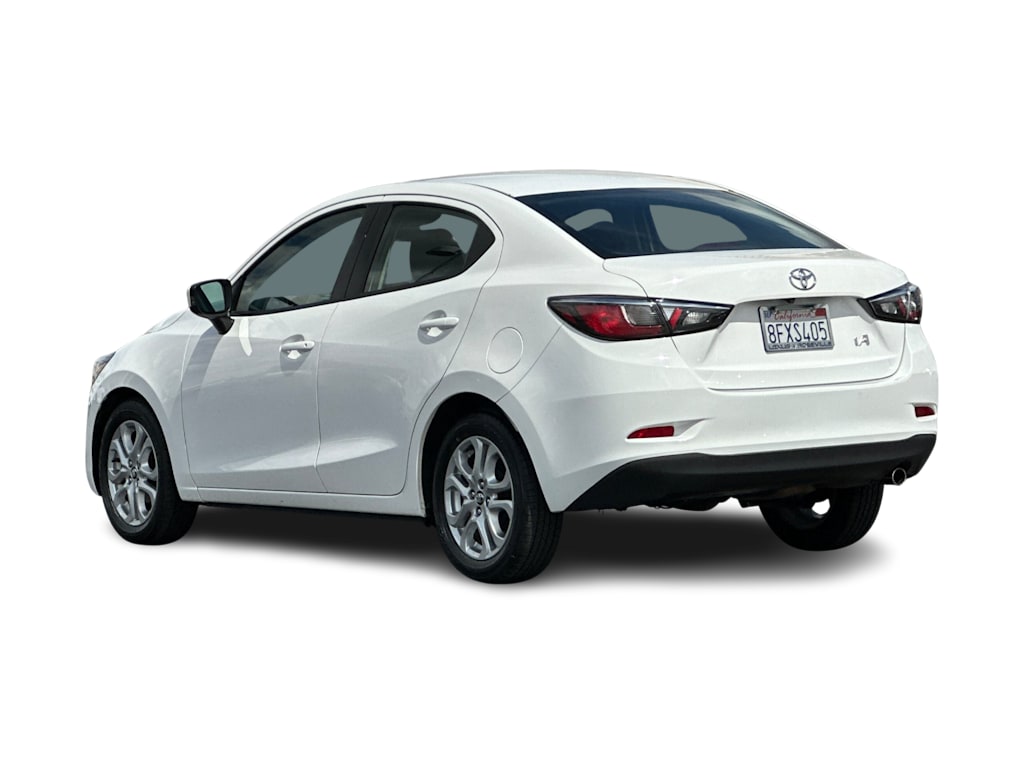Thumbnail: 2018 Toyota Yaris iA - 4