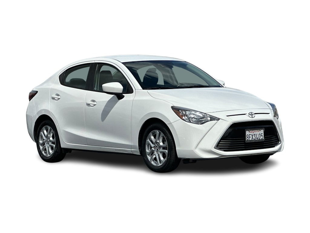 Thumbnail: 2018 Toyota Yaris iA - 19