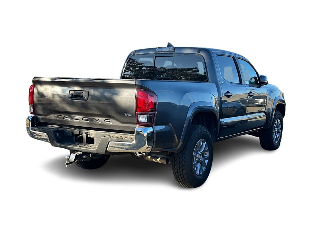 Thumbnail: 2019 Toyota Tacoma - 9