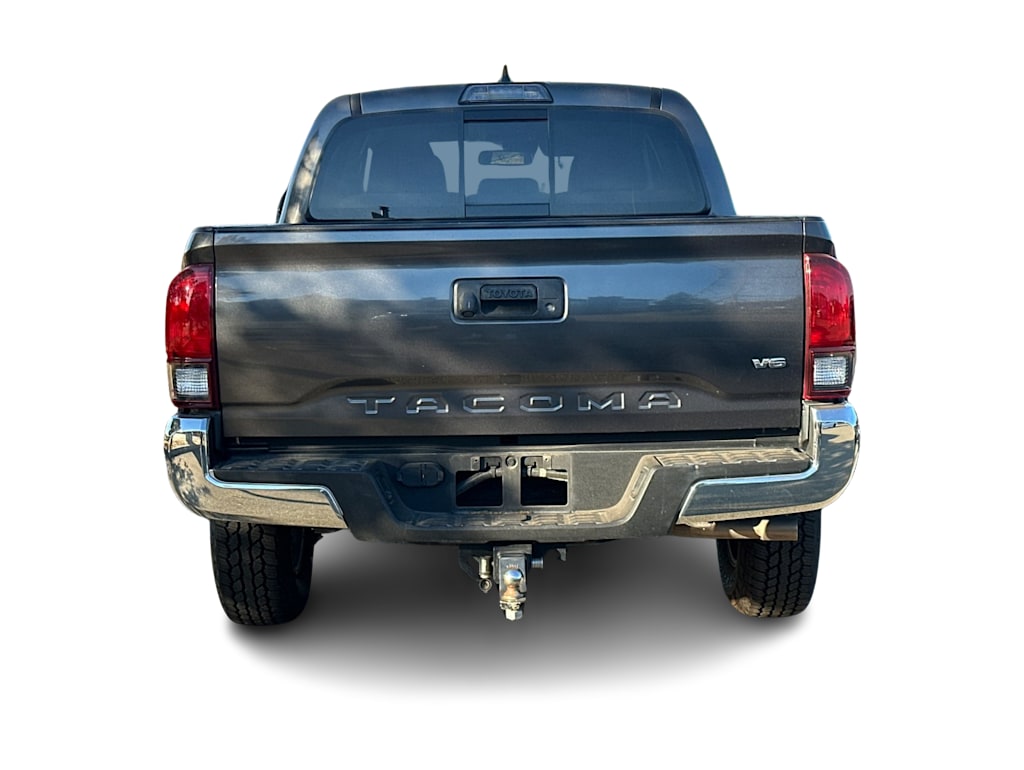 Thumbnail: 2019 Toyota Tacoma - 3