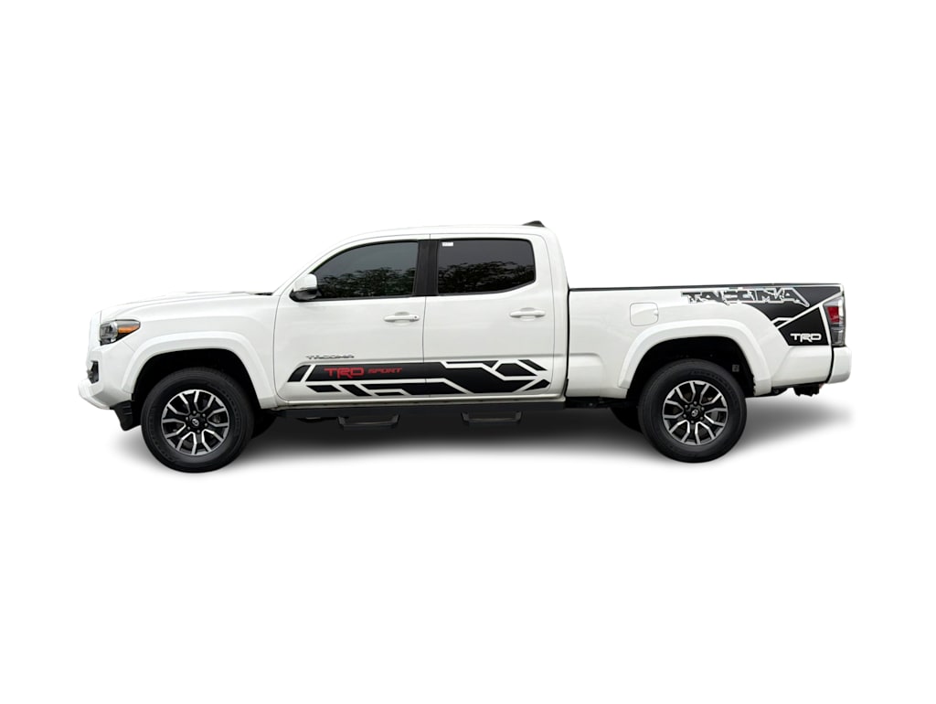 Thumbnail: 2021 Toyota Tacoma - 3