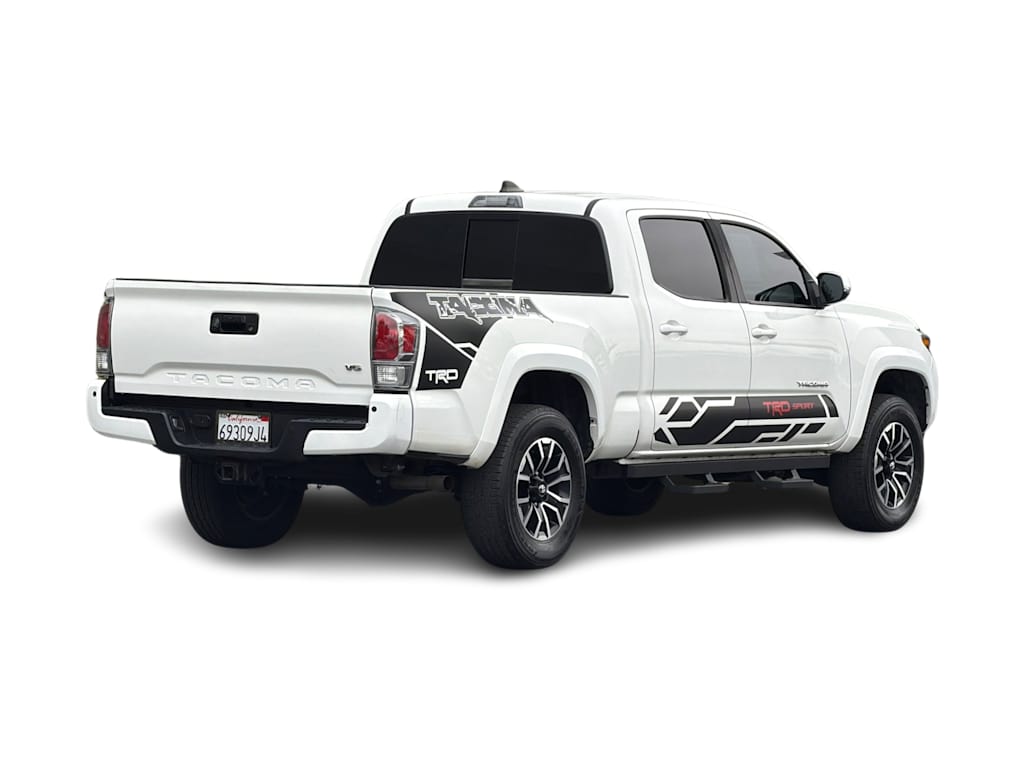 Thumbnail: 2021 Toyota Tacoma - 16