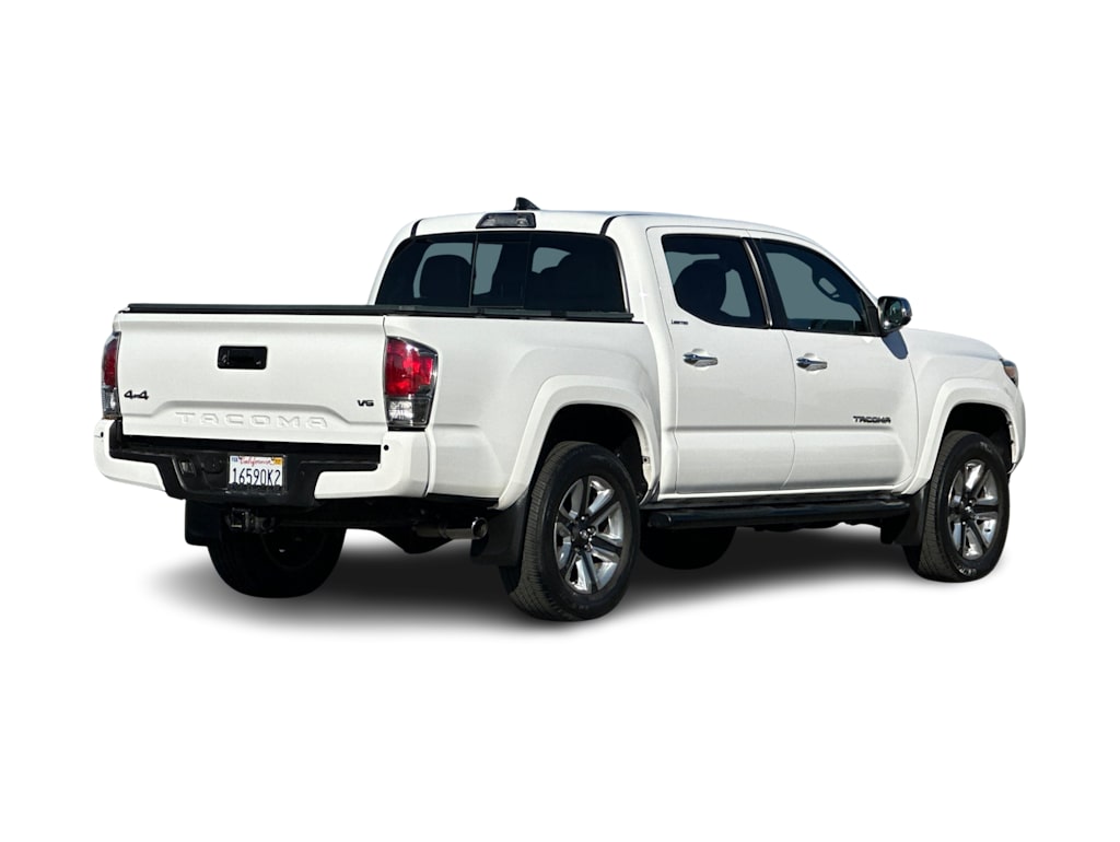 2018 Toyota Tacoma Limited 17