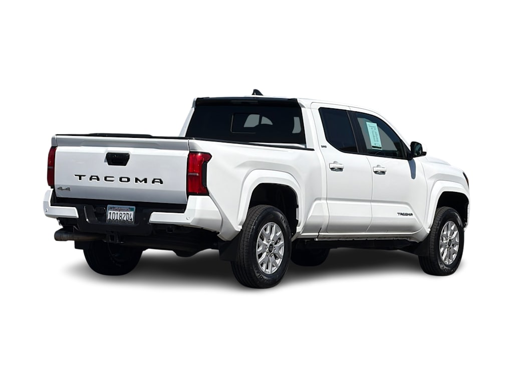 Thumbnail: 2024 Toyota Tacoma - 17
