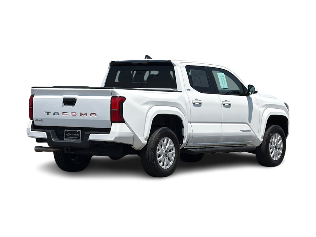 Thumbnail: 2024 Toyota Tacoma - 17