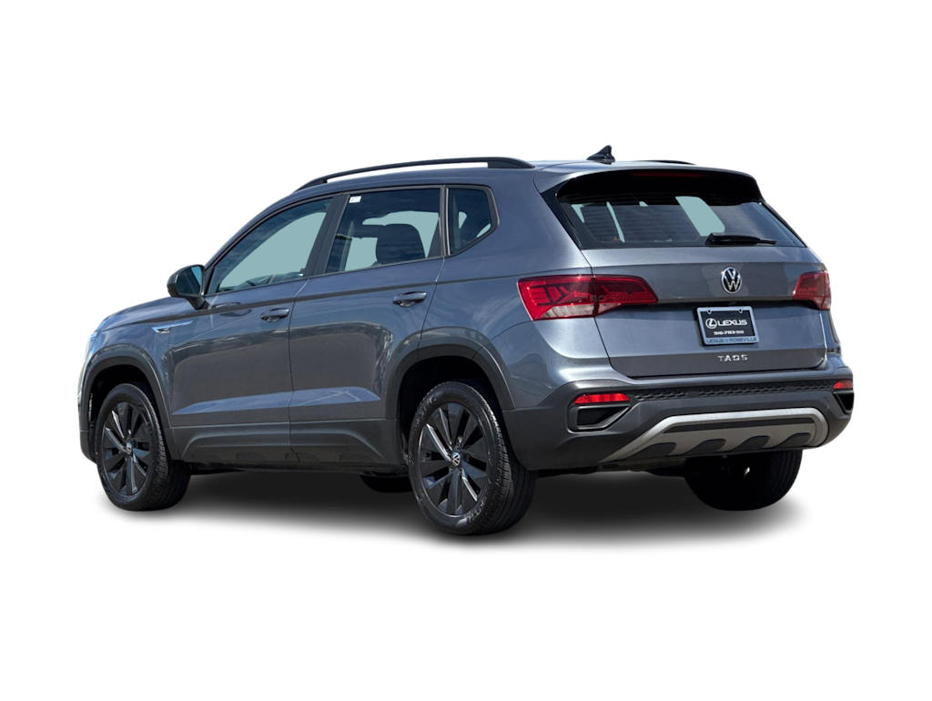 Thumbnail: 2022 Volkswagen Taos - 4