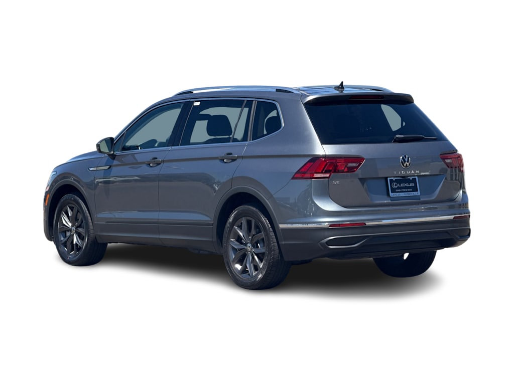 Thumbnail: 2023 Volkswagen Tiguan - 4