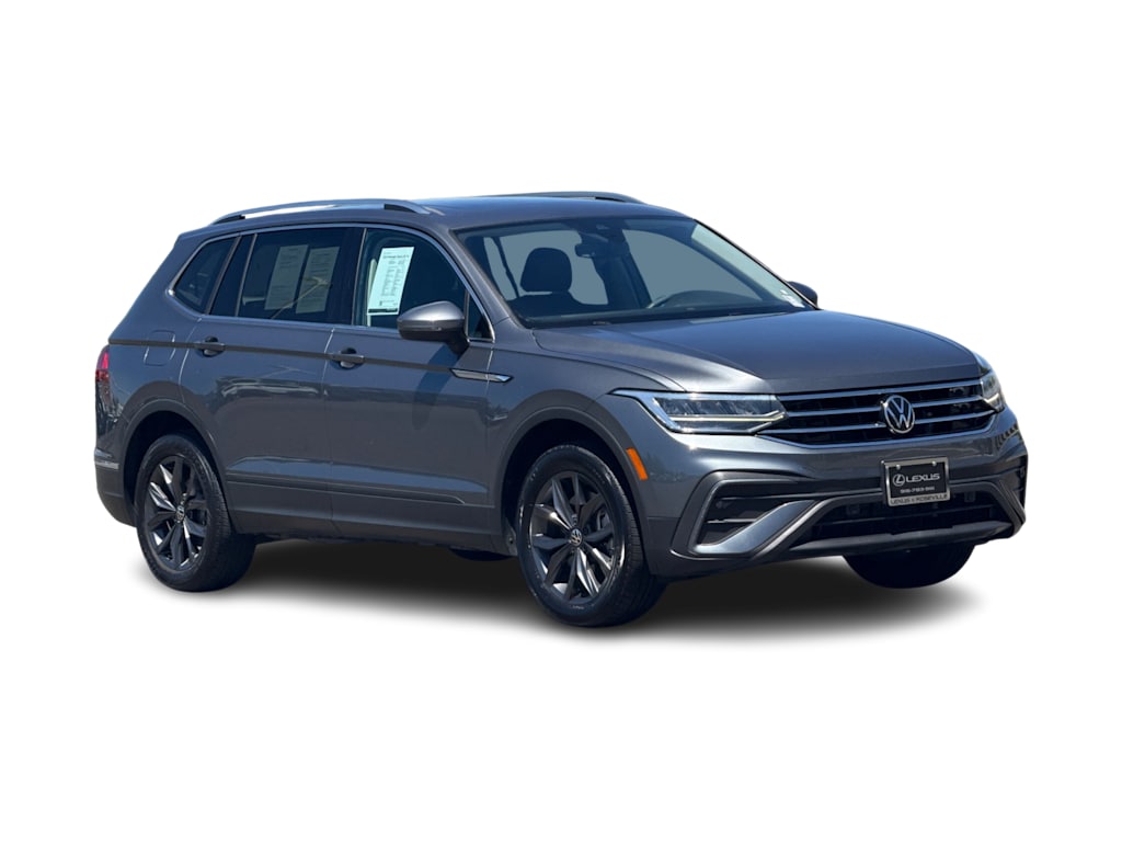 Thumbnail: 2023 Volkswagen Tiguan - 18