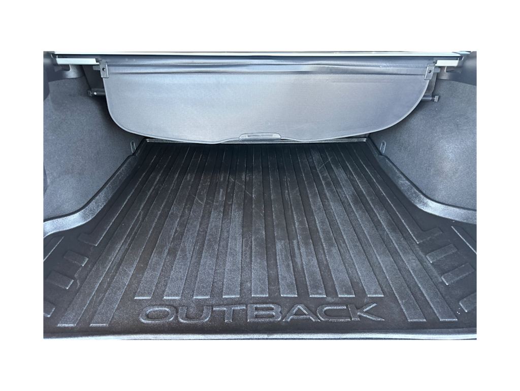 Thumbnail: 2015 Subaru Outback - 16