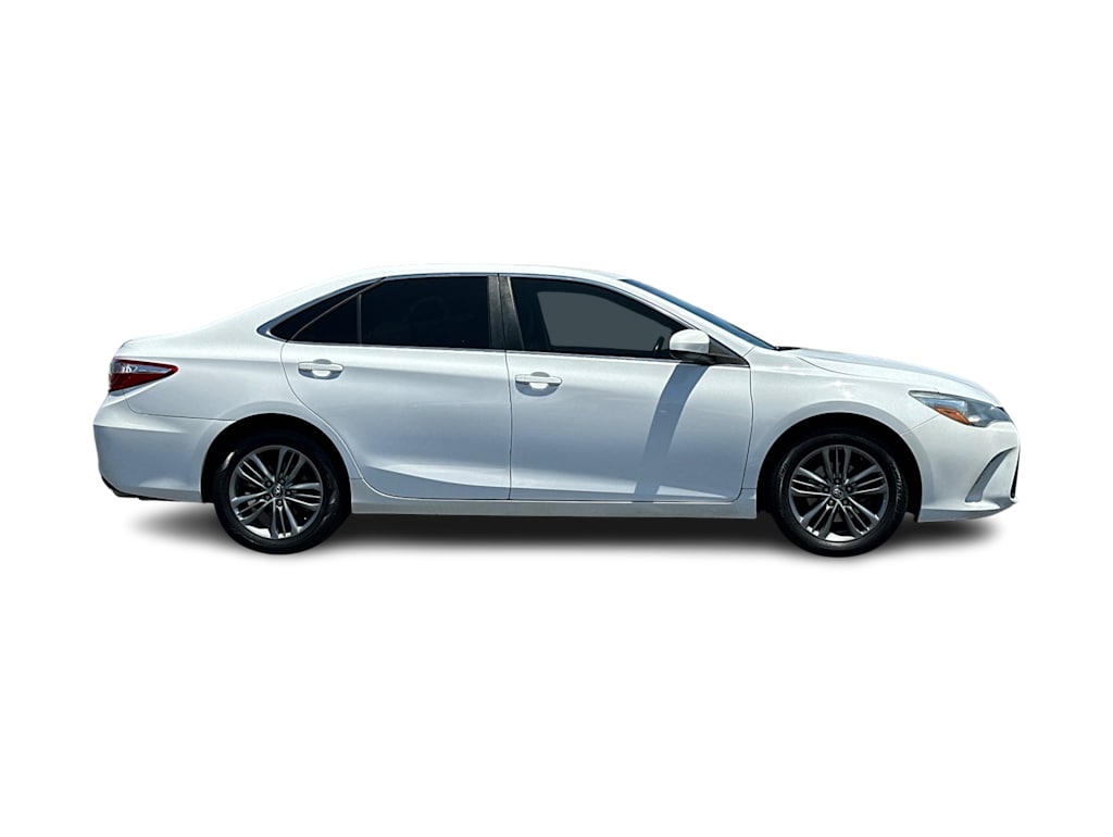 Thumbnail: 2016 Toyota Camry - 20