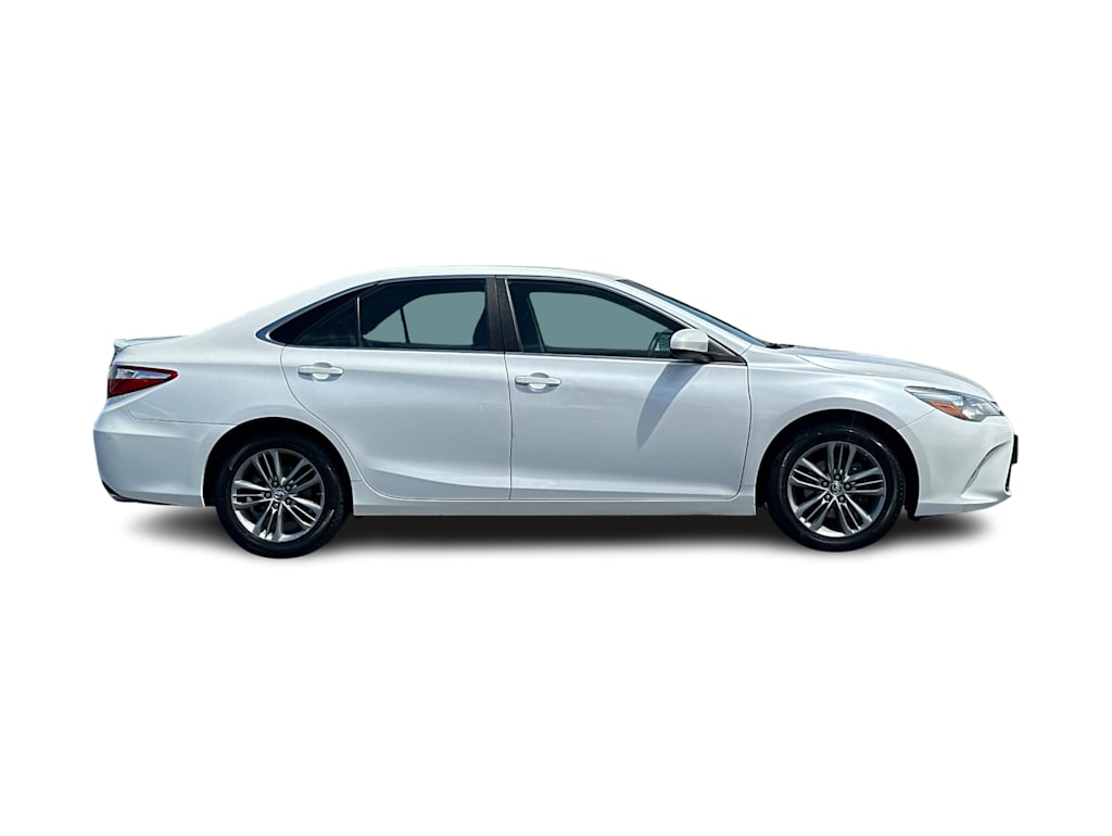Thumbnail: 2016 Toyota Camry - 20