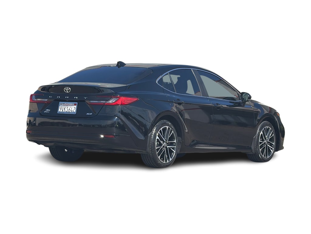 Thumbnail: 2025 Toyota Camry - 17