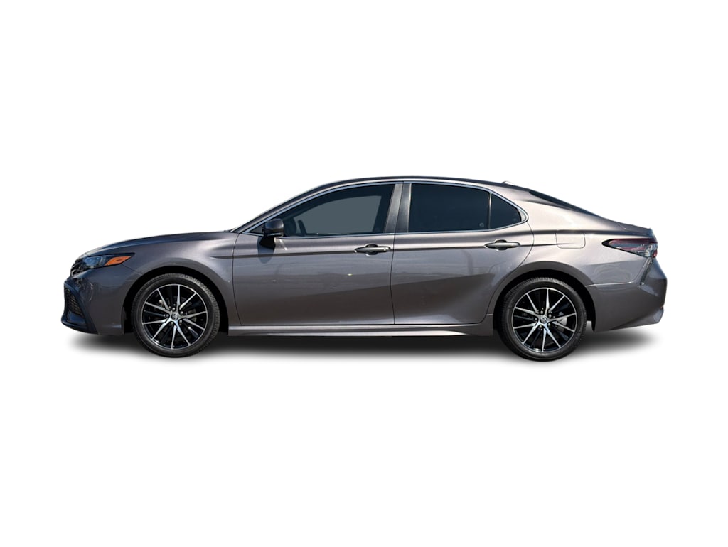 Thumbnail: 2022 Toyota Camry - 3