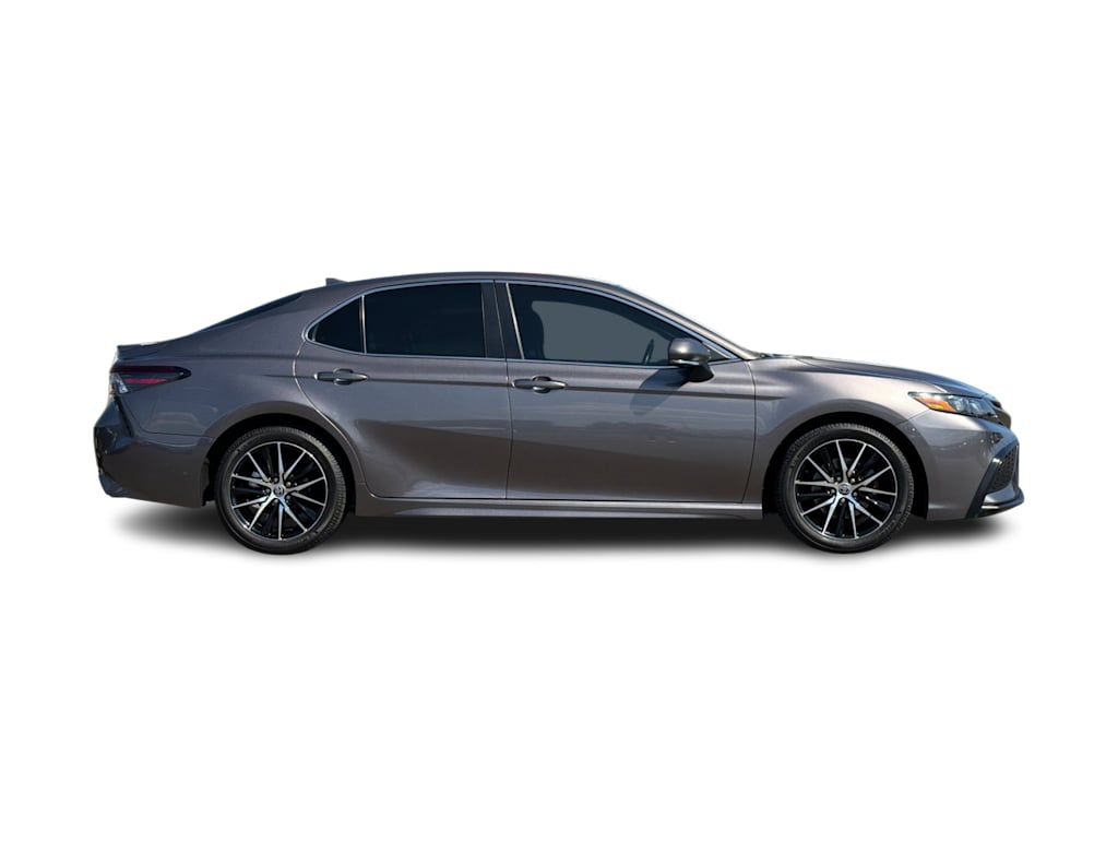 Thumbnail: 2022 Toyota Camry - 19