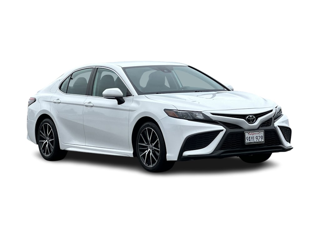 2022 Toyota Camry SE 18