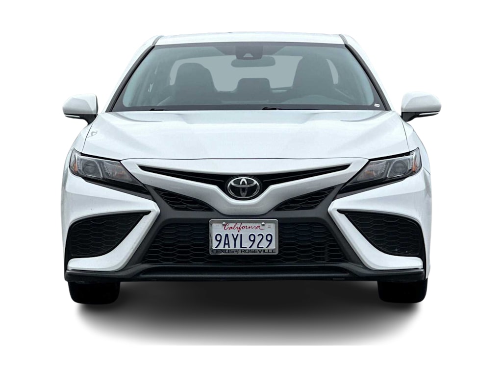 2022 Toyota Camry SE 6