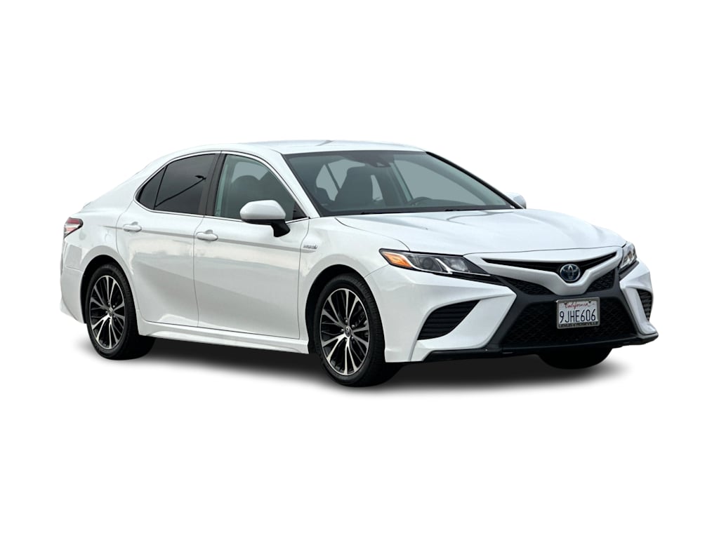 Thumbnail: 2020 Toyota Camry - 18