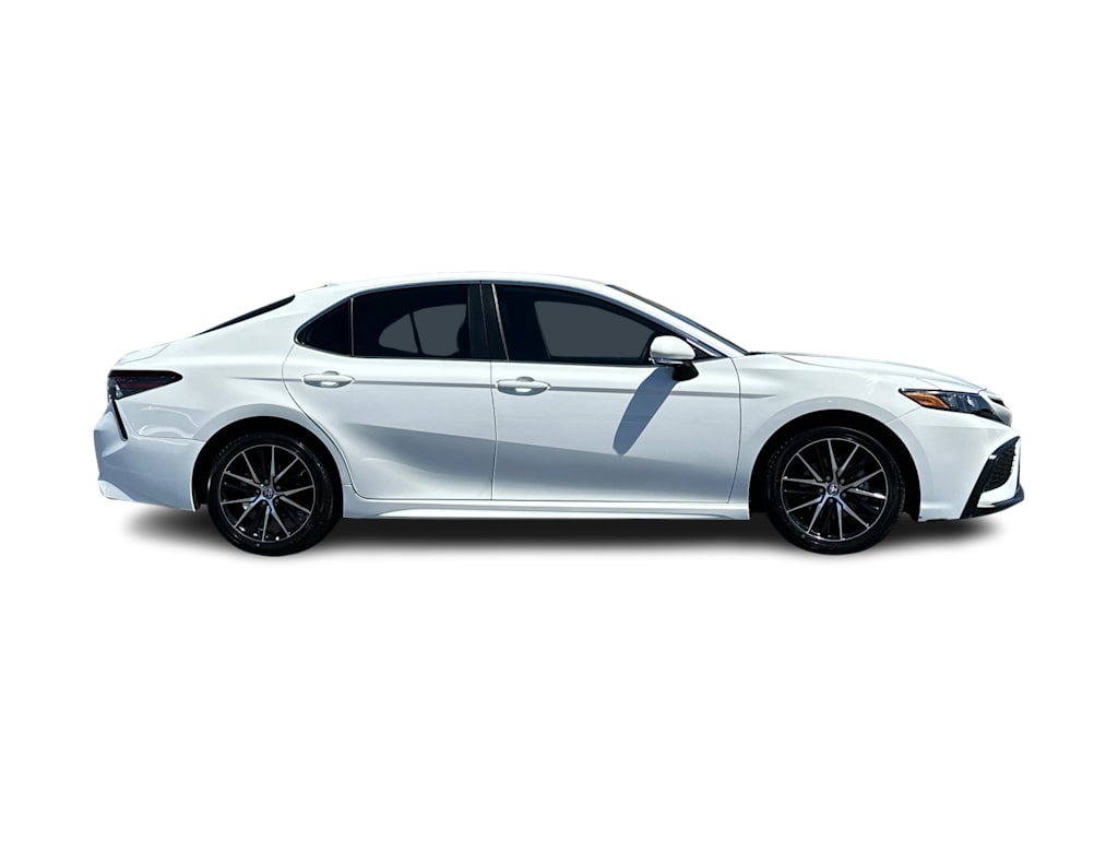 Thumbnail: 2023 Toyota Camry - 17