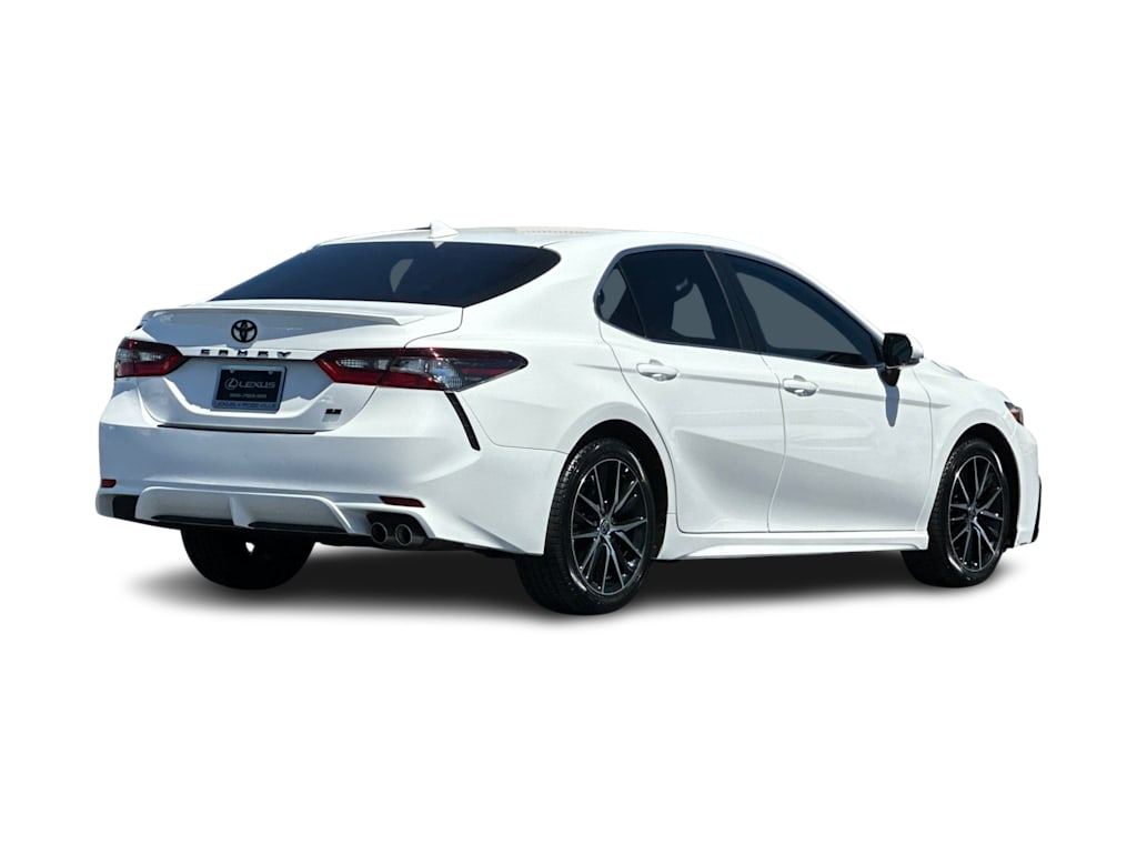 Thumbnail: 2023 Toyota Camry - 15