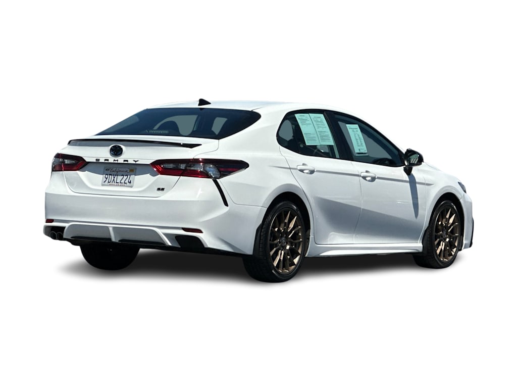 Thumbnail: 2023 Toyota Camry - 17