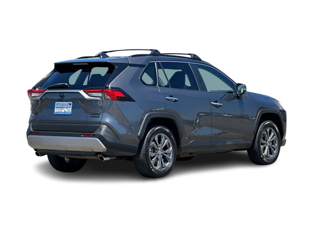 Thumbnail: 2022 Toyota RAV4 - 19