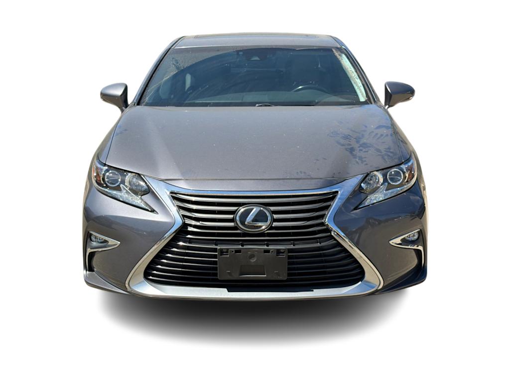 Thumbnail: 2018 Lexus ES - 4