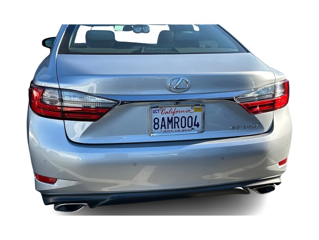 Thumbnail: 2018 Lexus ES - 16