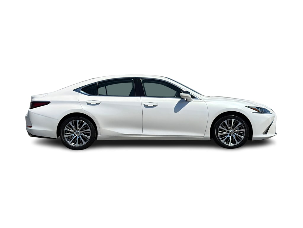 Thumbnail: 2019 Lexus ES - 19