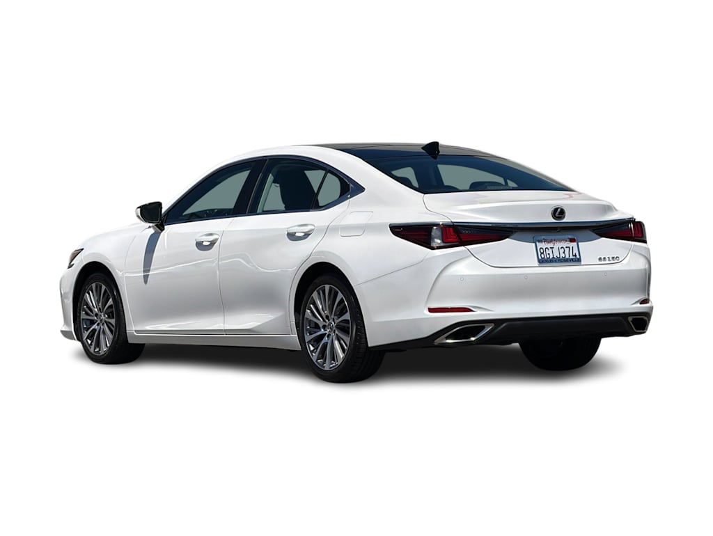 Thumbnail: 2019 Lexus ES - 4