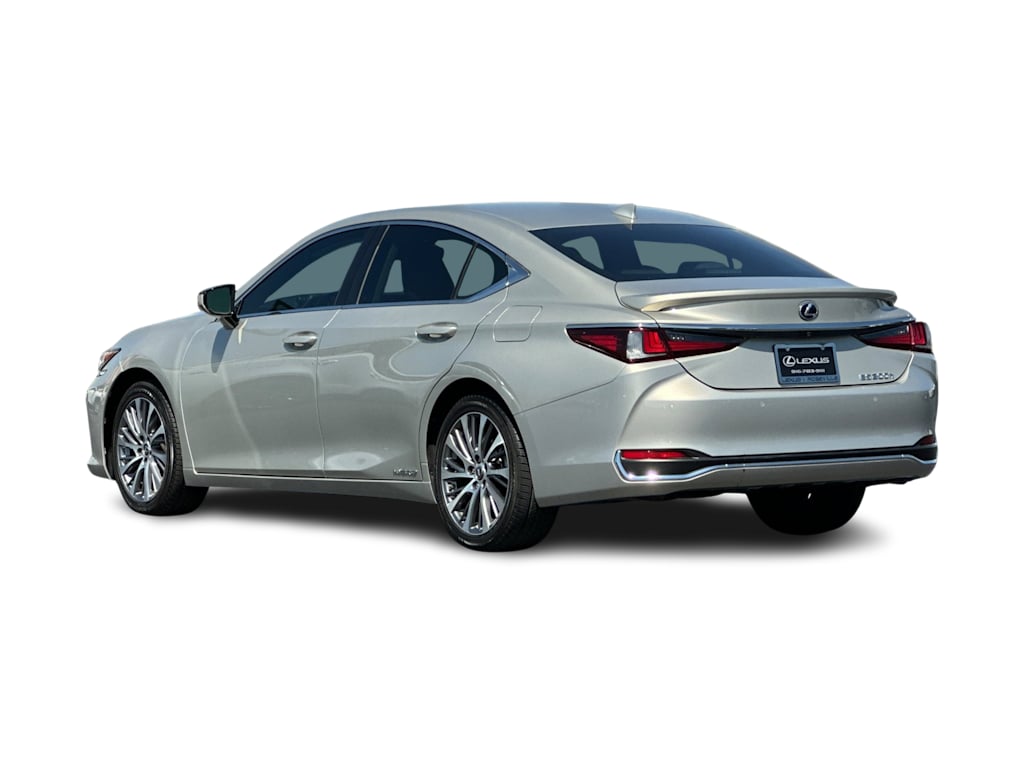 Thumbnail: 2020 Lexus ES - 4