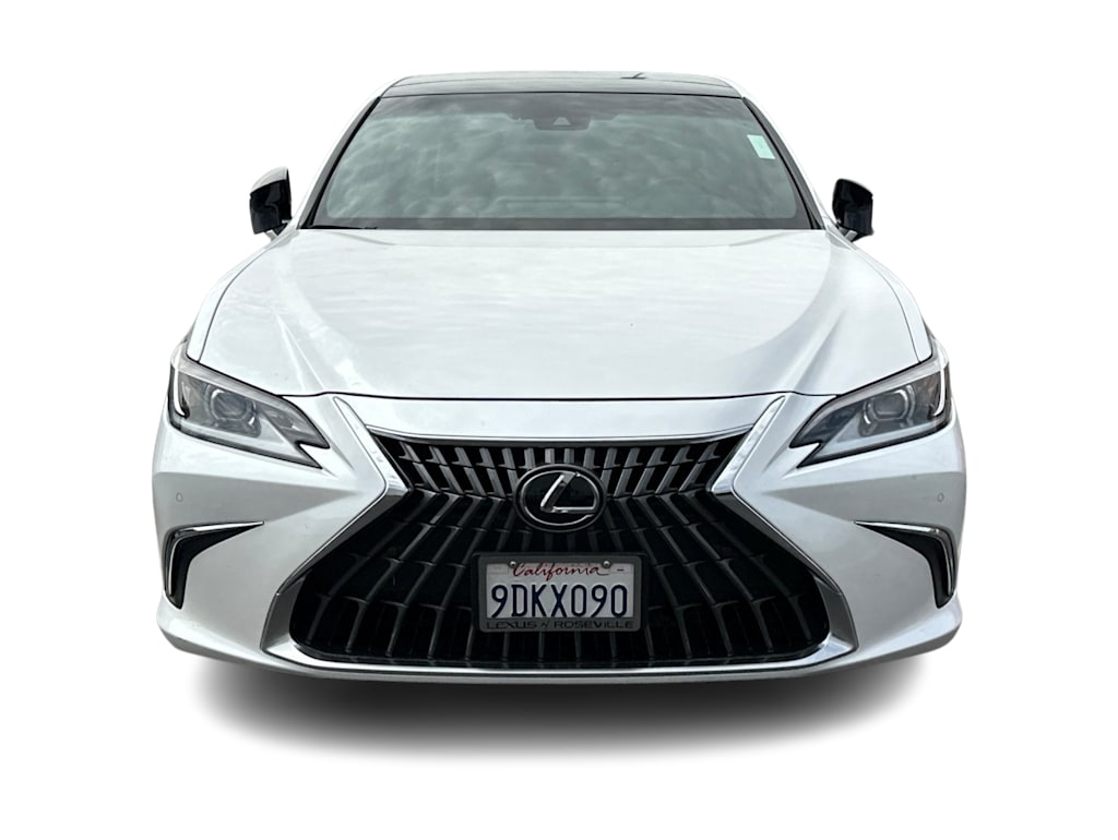 Thumbnail: 2023 Lexus ES - 4