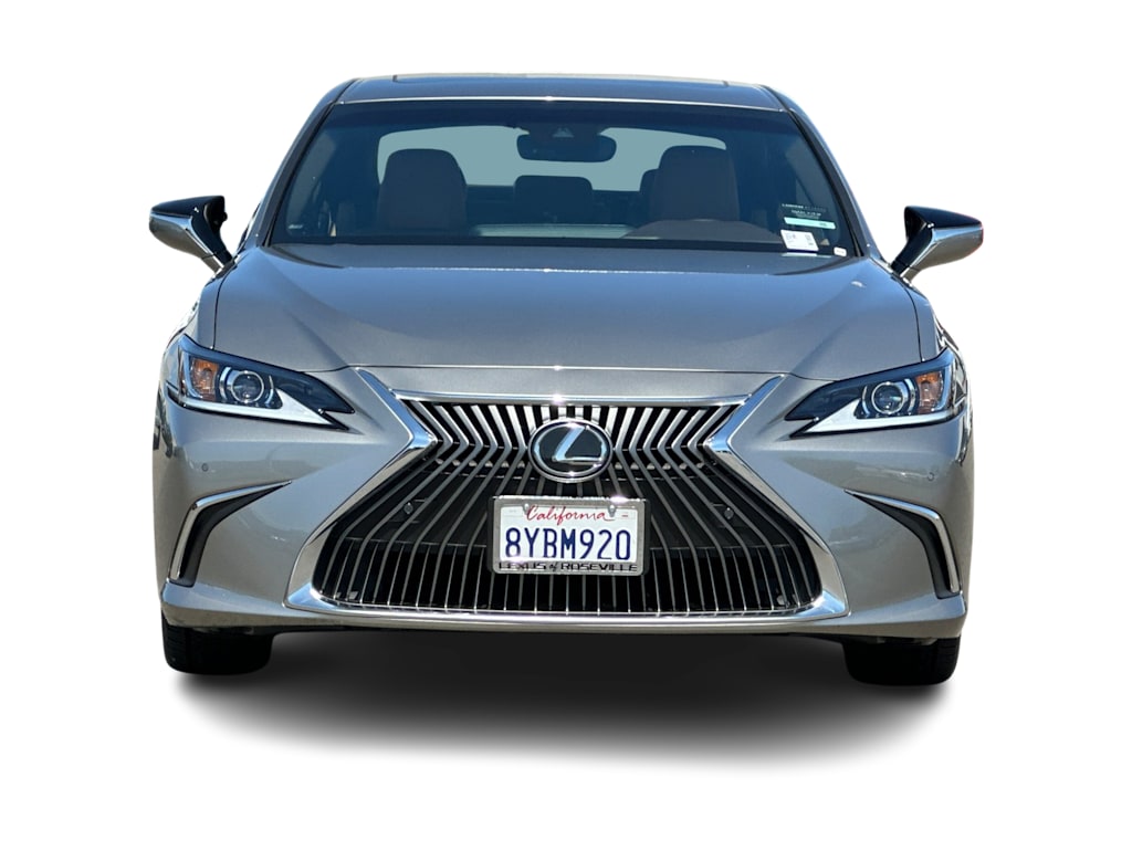 Thumbnail: 2021 Lexus ES - 6