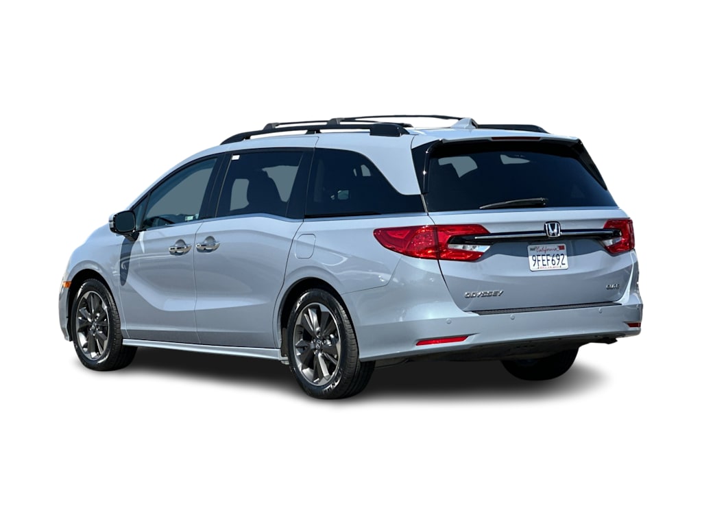 Thumbnail: 2023 Honda Odyssey - 4